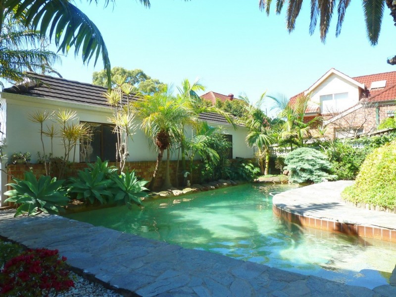 Strathfield NSW 2135