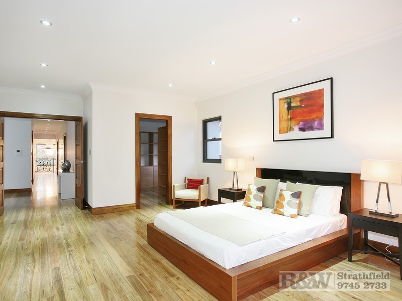 70 MYRNA ROAD, Strathfield NSW 2135