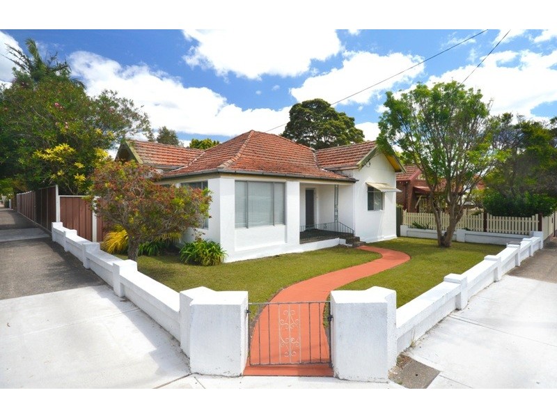 121 WENTWORTH RD, Strathfield NSW 2135