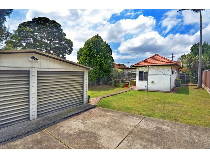 121 WENTWORTH RD, Strathfield NSW 2135