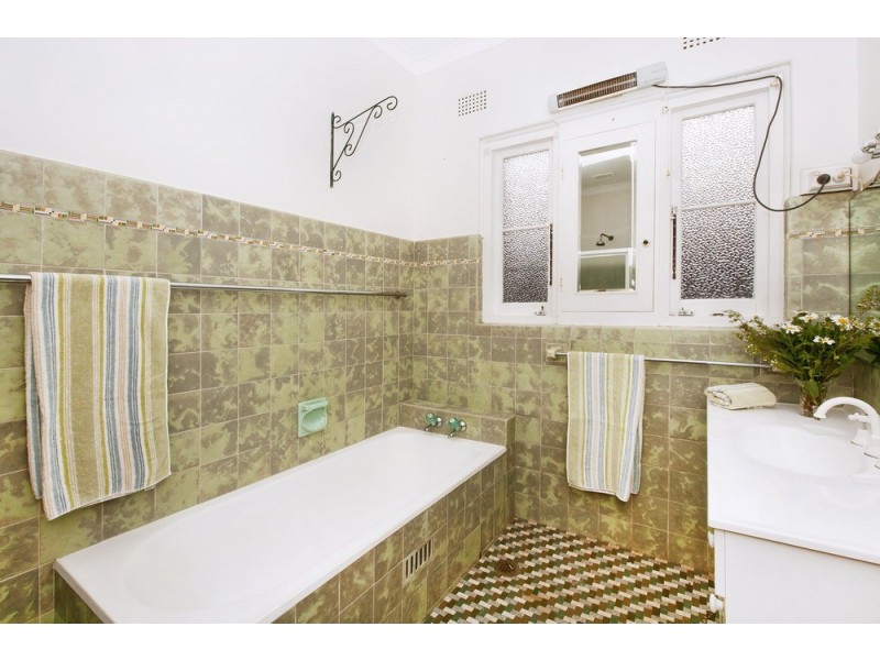 112 ALBERT ROAD, Strathfield NSW 2135