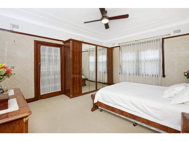 112 ALBERT ROAD, Strathfield NSW 2135