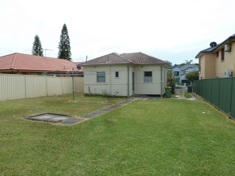 96 CARDIGAN STREET, Greenacre NSW 2190