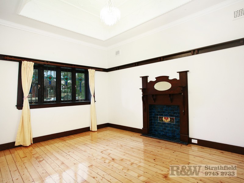 18 MANSON ROAD, Strathfield NSW 2135