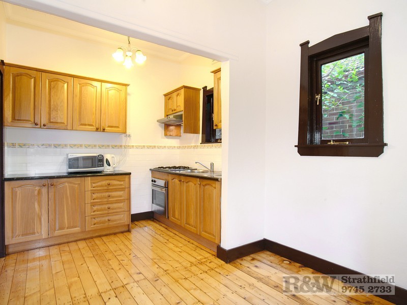 18 MANSON ROAD, Strathfield NSW 2135