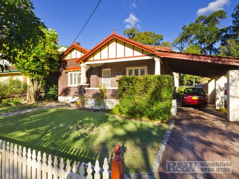 14 HYDEBRAE STREET, Strathfield NSW 2135