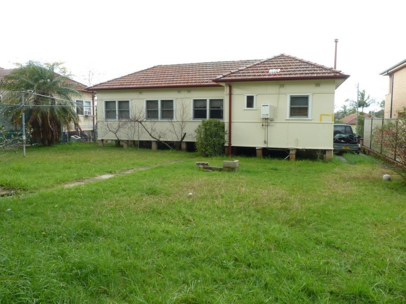 288 NOBLE AVENUE, Greenacre NSW 2190