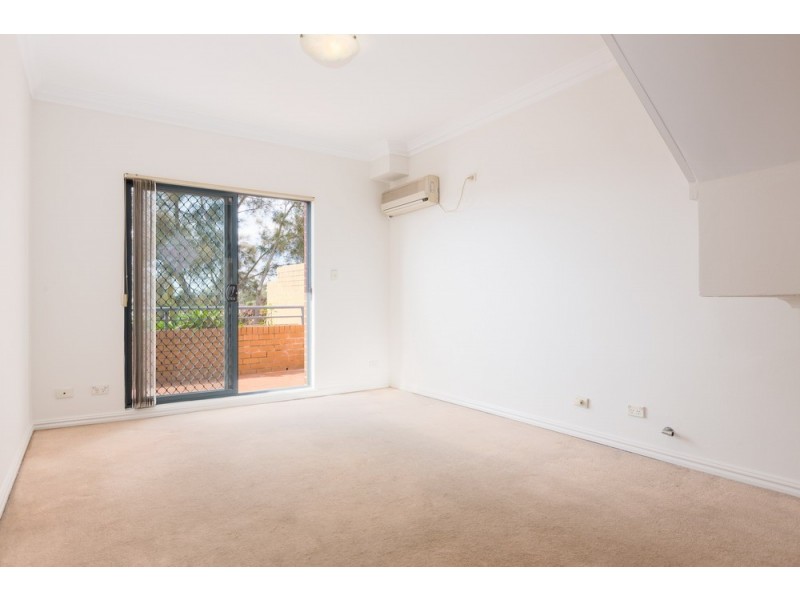 33/42 SWAN AVENUE, Strathfield NSW 2135