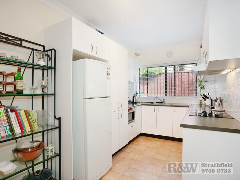 2/10 BROUGHTON STREET, Concord NSW 2137