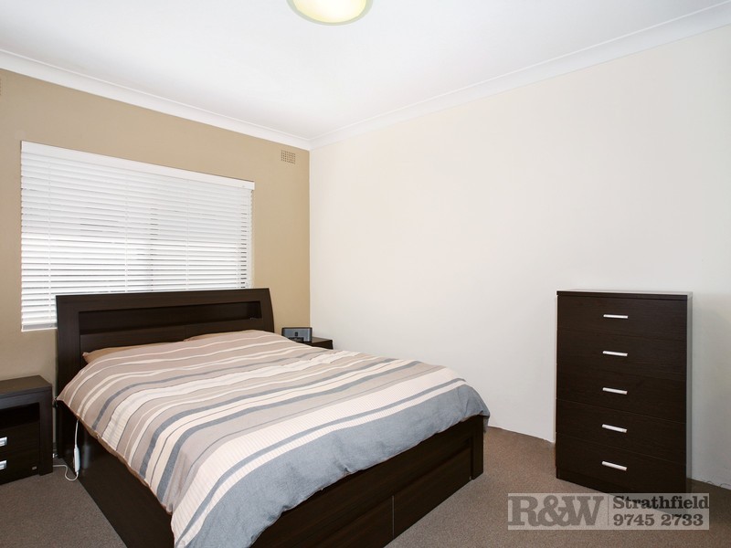 2/10 BROUGHTON STREET, Concord NSW 2137