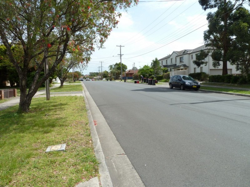 13 MUNRO STREET, Sefton NSW 2162