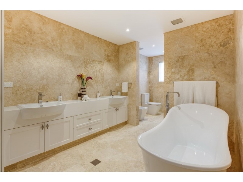 41 COTSWOLD ROAD, Strathfield NSW 2135
