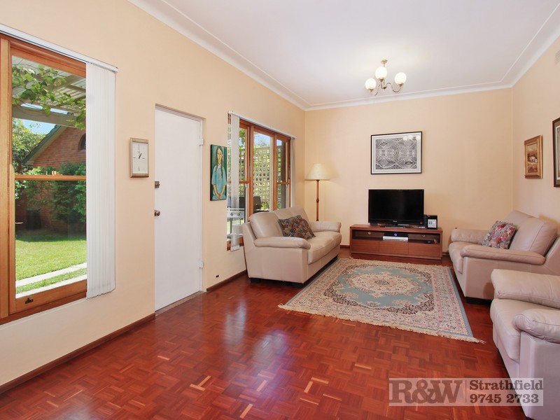 47 WAKEFORD ROAD, Strathfield NSW 2135