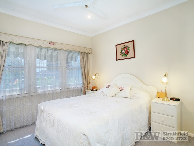2 BEDE STREET, Strathfield South NSW 2136