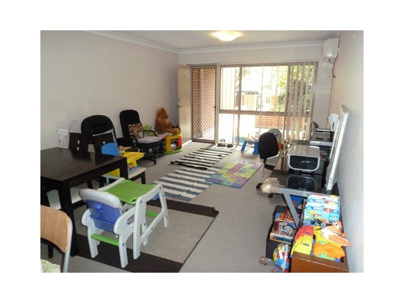 2/6-8 THE CRESECENT, Homebush NSW 2140