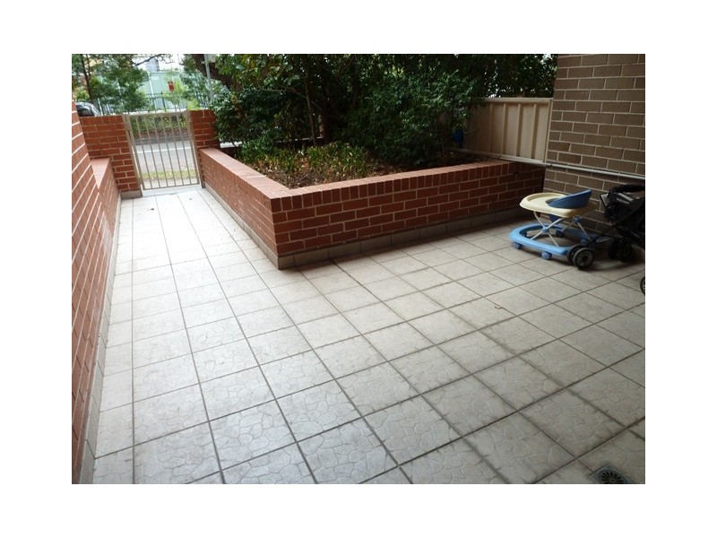 2/6-8 THE CRESECENT, Homebush NSW 2140