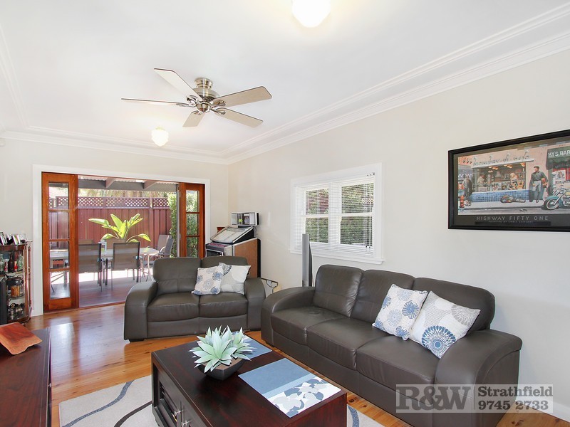 8 BEDE STREET, Strathfield South NSW 2136