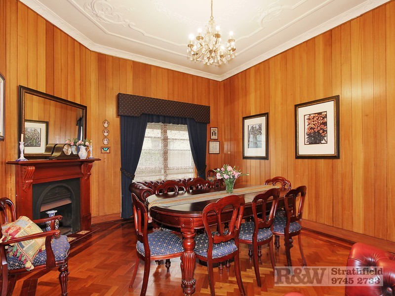 5 OXFORD ROAD, Strathfield NSW 2135