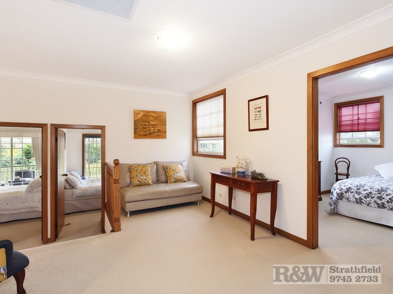 5 OXFORD ROAD, Strathfield NSW 2135