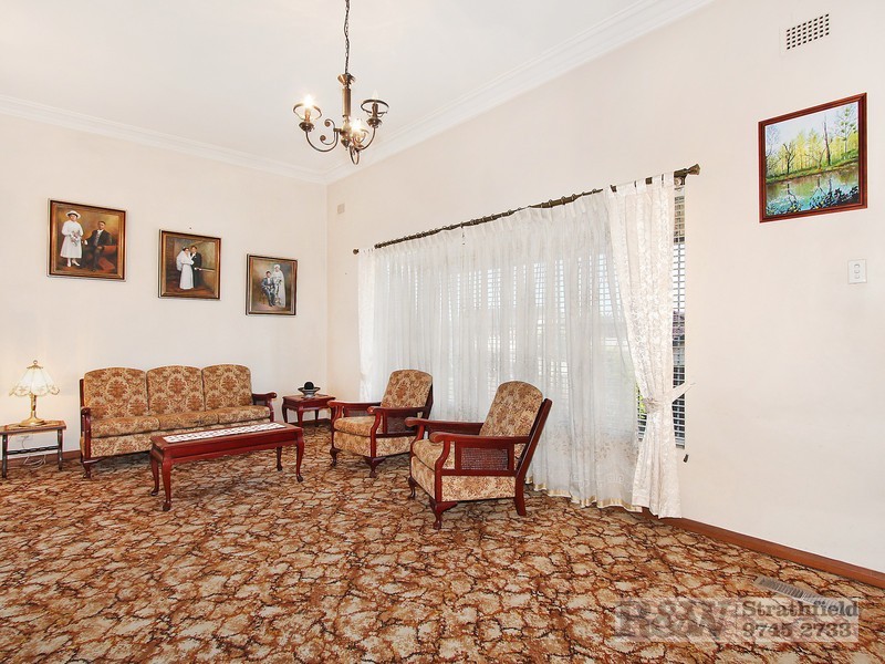 33 MOSELY STREET, Strathfield NSW 2135