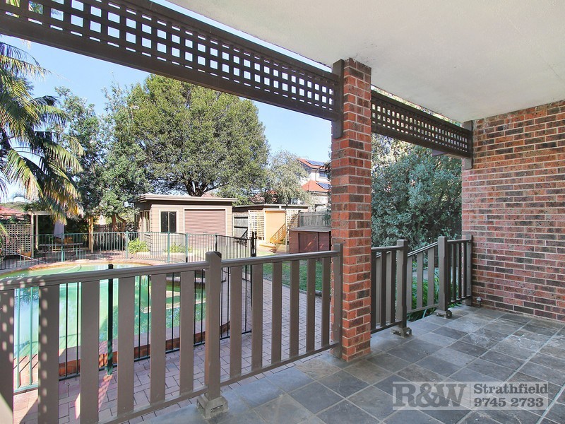 6 SHACKEL AVENUE, Concord NSW 2137