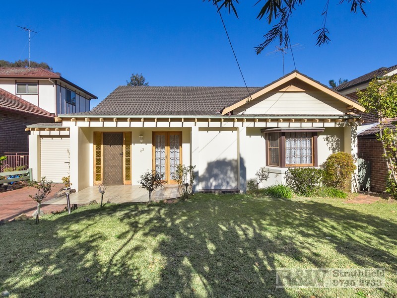 22 GELLING AVENUE, Strathfield NSW 2135