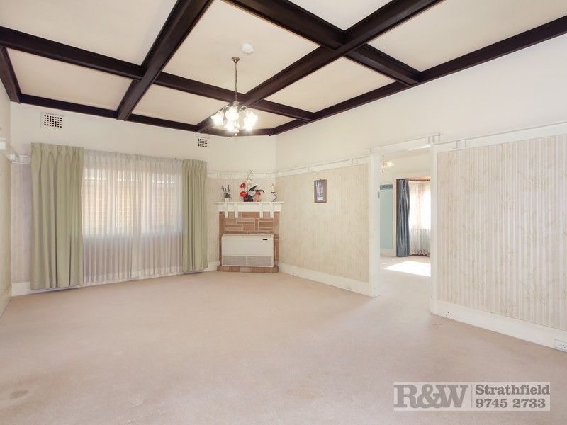 22 GELLING AVENUE, Strathfield NSW 2135