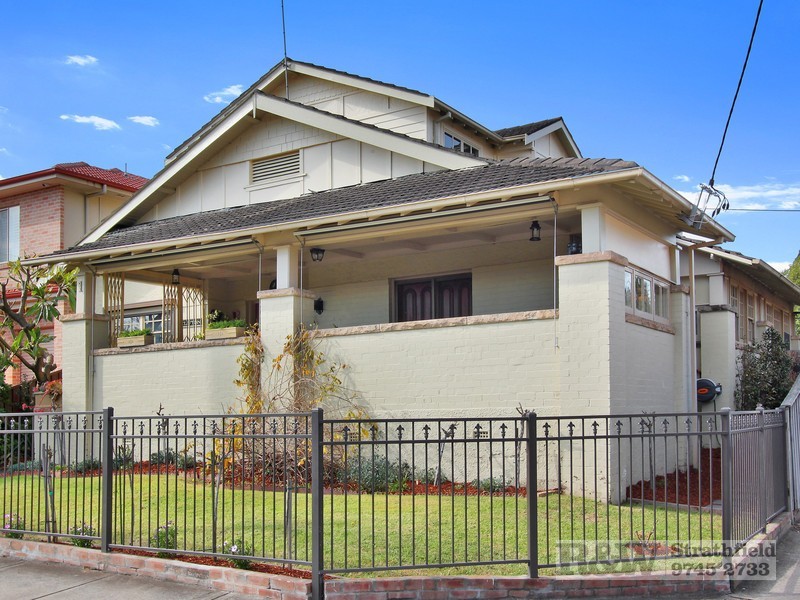 1 SWAN AVENUE, Strathfield NSW 2135