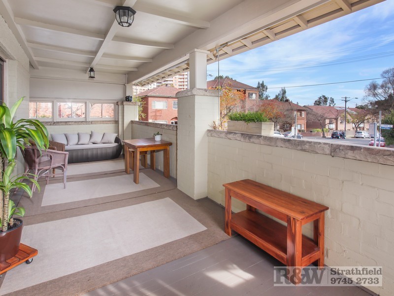 1 SWAN AVENUE, Strathfield NSW 2135