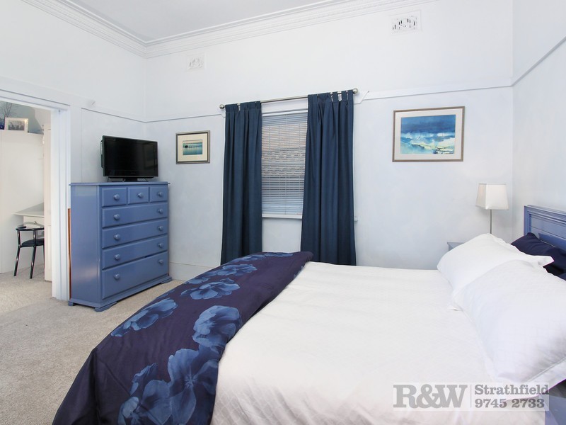 1 SWAN AVENUE, Strathfield NSW 2135