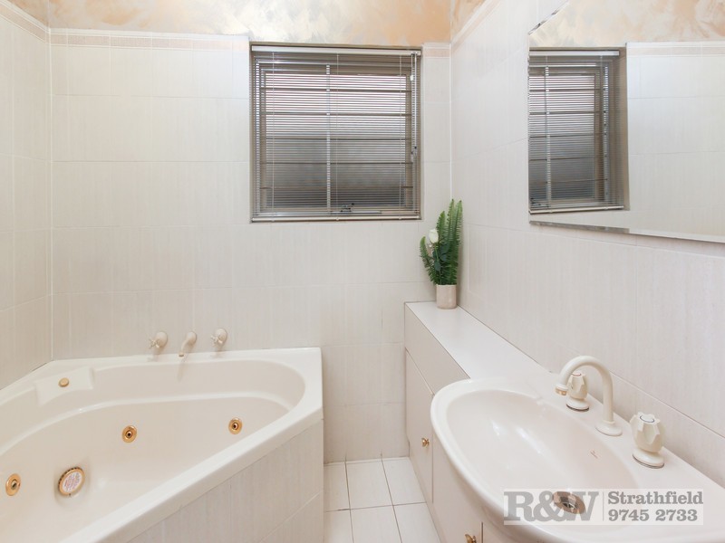 1 SWAN AVENUE, Strathfield NSW 2135