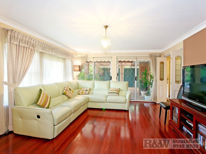 2/27 CHURCHILL AVENUE, Strathfield NSW 2135