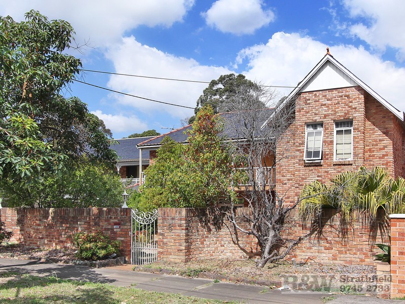 6 GELLING AVENUE, Strathfield NSW 2135