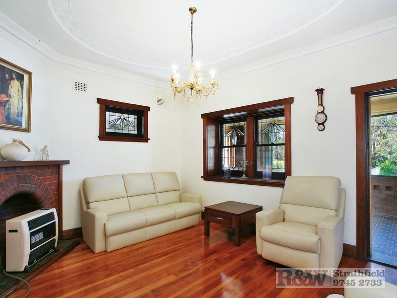 49 HOMEBUSH ROAD, Strathfield NSW 2135