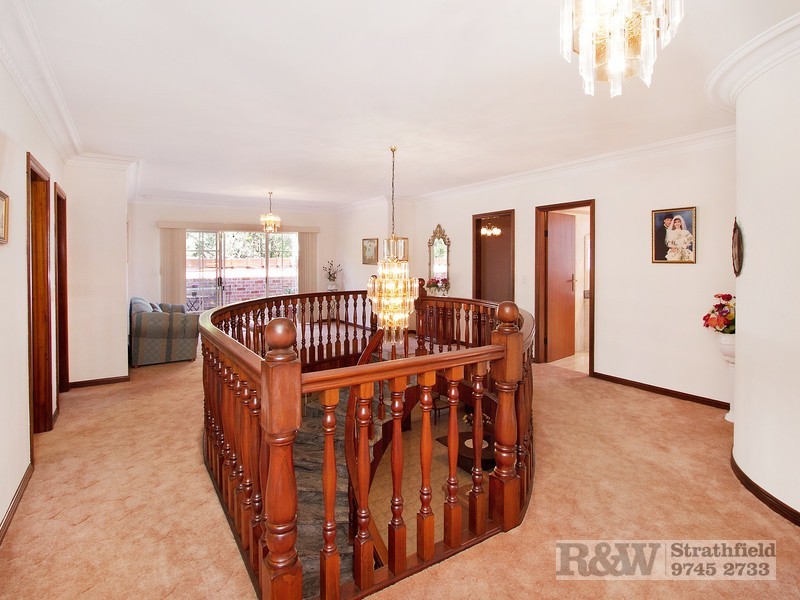 8 GELLING AVENUE, Strathfield NSW 2135