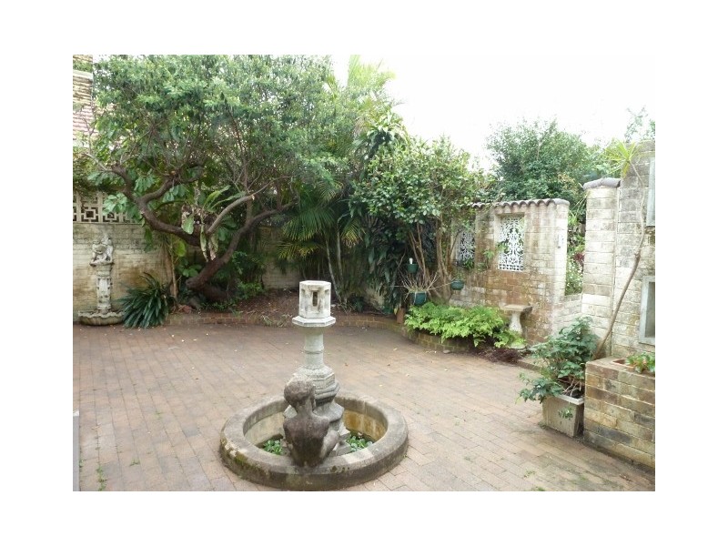 98 NEWTON ROAD, Strathfield NSW 2135