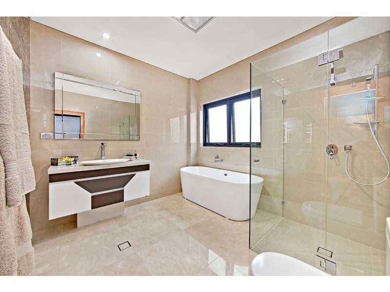 4 THOMAS STREET, Strathfield NSW 2135