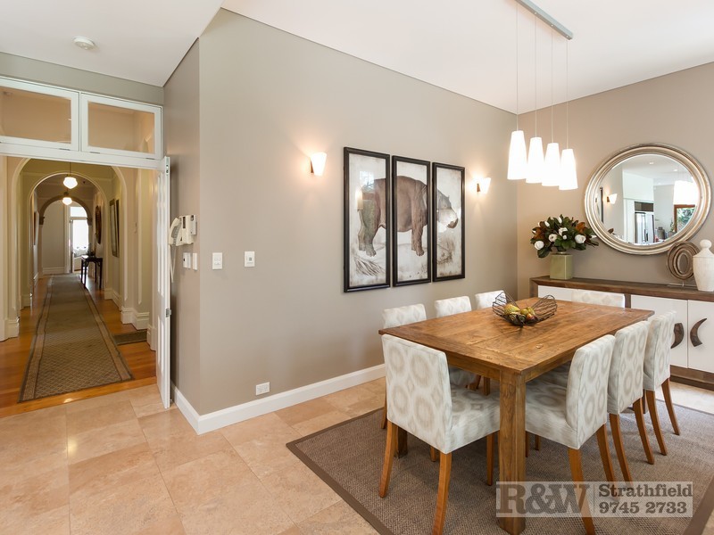 4 APPIAN WAY, Burwood NSW 2134