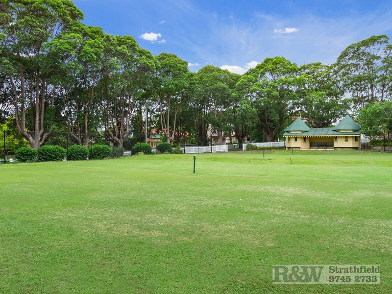 4 APPIAN WAY, Burwood NSW 2134