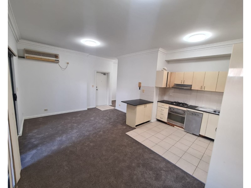 10/42 SWAN AVENUE, Strathfield NSW 2135