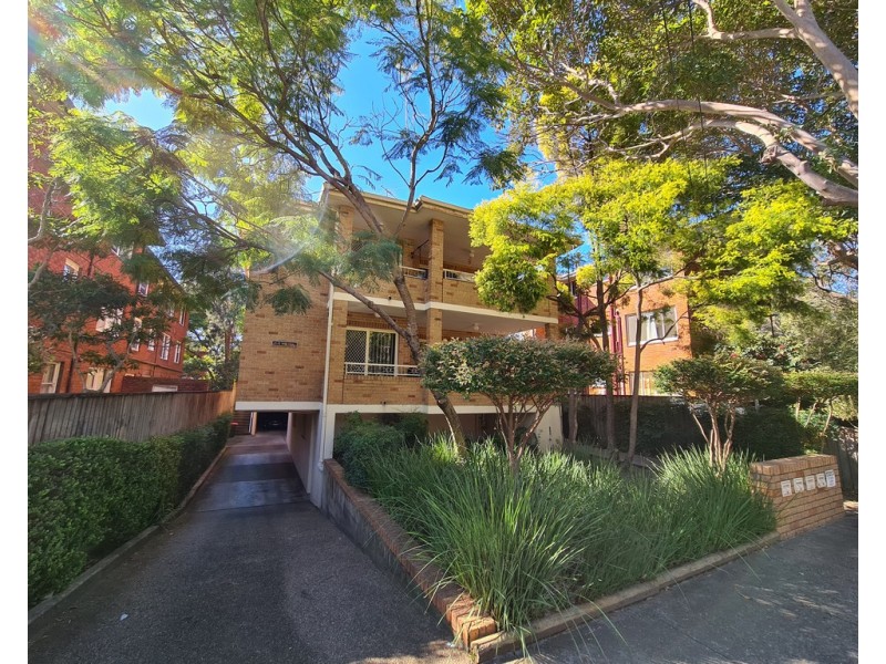 2/13-15 RUSSELL STREET, Strathfield NSW 2135