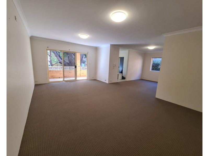2/13-15 RUSSELL STREET, Strathfield NSW 2135