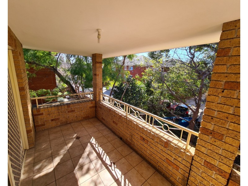 2/13-15 RUSSELL STREET, Strathfield NSW 2135