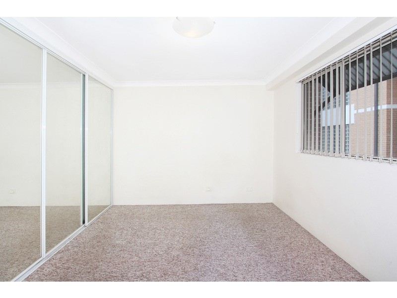 5/4 BURLINGTON ROAD, Homebush NSW 2140