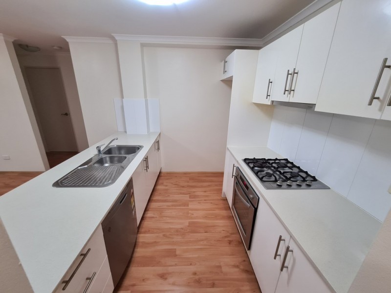 21/6-8 THE CRESCENT, Homebush NSW 2140