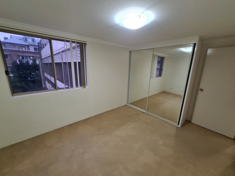 21/6-8 THE CRESCENT, Homebush NSW 2140