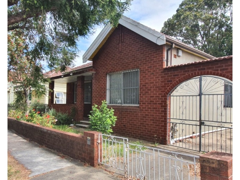 1 MILTON STREET NORTH, Ashfield NSW 2131