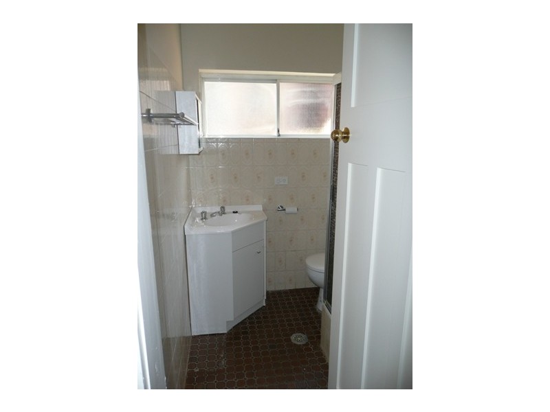 13 ROBERT STREET, Canterbury NSW 2193