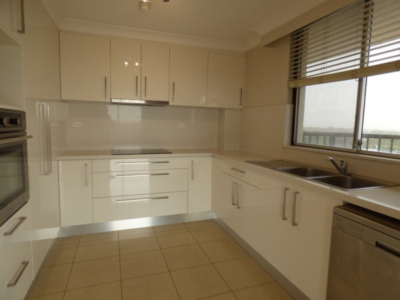 18F/30-34 CHURCHILL AVENUE, Strathfield NSW 2135