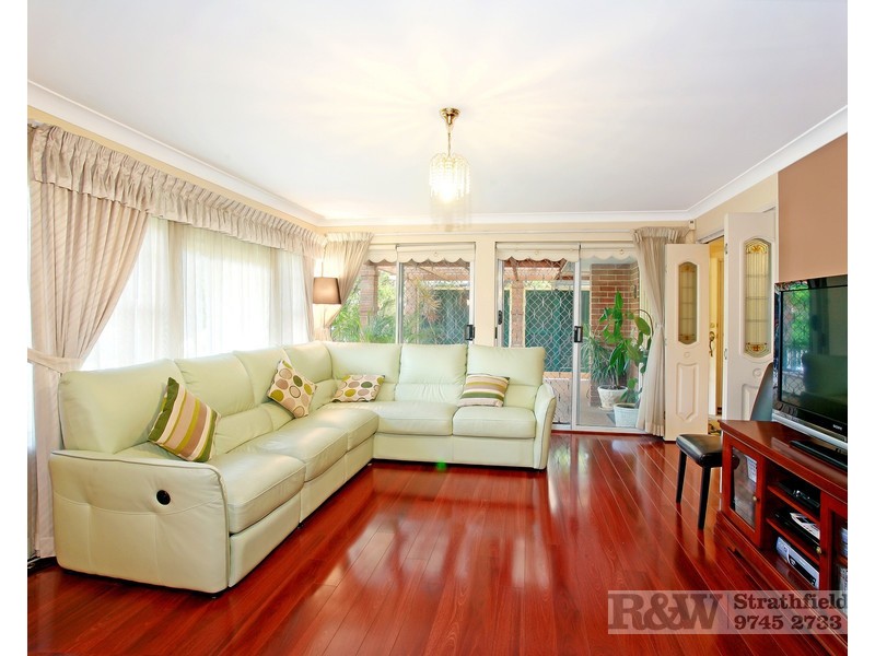 2/27 CHURCHILL AVE, Strathfield NSW 2135